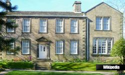 'Uğultulu Tepeler'in Geçtiği Haworth Köyü'ne Turist Akını