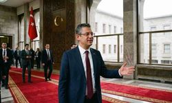 Özel 'Toplumsal Baskıyı Arttırıp Hemen Kurultay Kararı...'