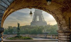 Paris'te İki Kız Kardeş Aynı Anda Kalp Krizinden Vefat Etti
