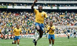 Pele'nin Tarihe Geçen Forması Açık Artırma İle Satılacak