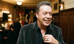 Oyuncu Tim Curry Hayata Veda Etti