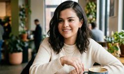 Selena Gomez'in Sesi Elektronik Sigara Yüzünden Değişti