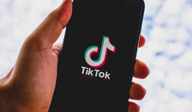Tiktok'un Bağımlılık Yapan Tasarımı AB Yasasını İhlal Ediyor