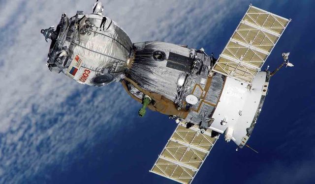 Dünyanın Yörüngesinde Kaç Uydu Dönüyor?