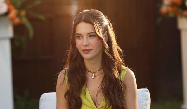 Yeraltı 3. Bölüm Ceylan'ın Transparan Kombin Detayları