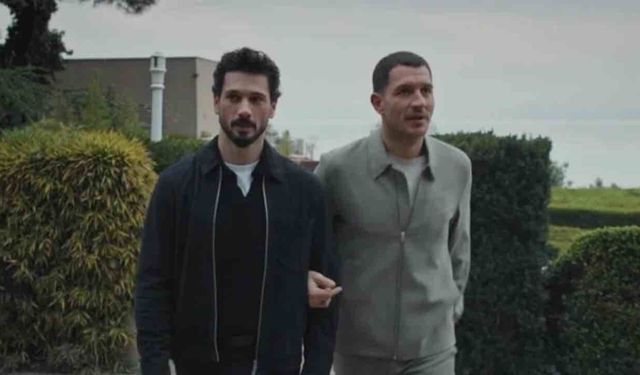 Yeraltı 6. Bölüm Bozo'nun Yeşil Takım Elbisesi Ne Marka?