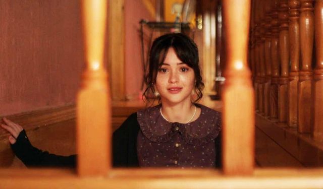 Çirkin Dizisi Konusu Nedir? Oyuncu Kadrosunda Kimler Var?