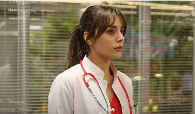 Doktor Başka Hayatta 1. Bölüm Elif'in Kombin Detayları Nedir
