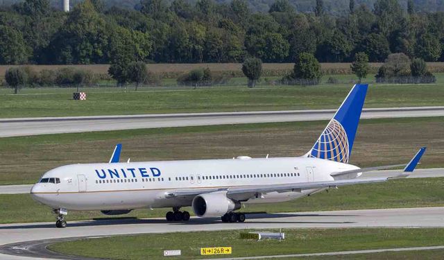 Bir Çok Havayolu Şirketi Yolculara Zayıflama Hapı Dağıtıyor