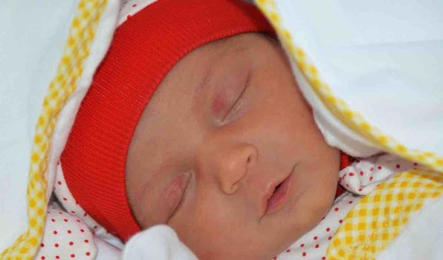 Doğuştan Kabız Çocuğun Hayatı Ameliyatlarla Geçti