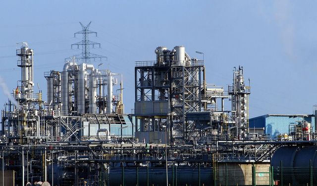 Sondakika Teksas Valero Rafinerisinde Büyük Bir Patlama Oldu