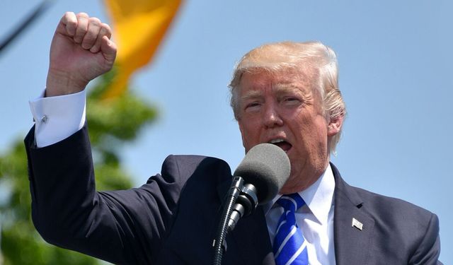 Trump İran Kürtlerine Yardım Edecek Mi? 'Rejime Karşı Şans'
