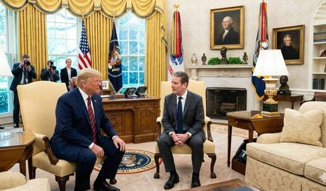 Trump İngiltere Başbakanı Keir Starmer İle Görüştü