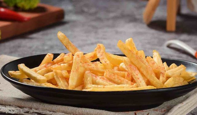 Yatakta Yemek Hem Sindirime Hem Uykuya Zararlı