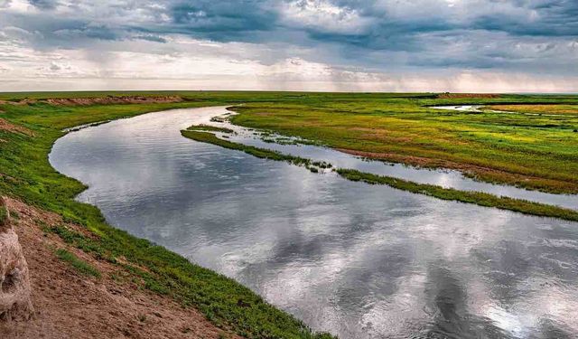 Avustralya'da Bir Nehir 400 Milyon Yıldır Aynı Yolda Akıyor