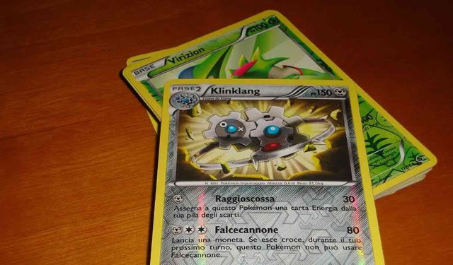 Dünyanın En Değerli Pokemon Kartı Koleksiyonu Bir Kızda
