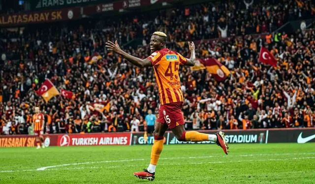 Patrice Evra'dan Osimhen İçin Manchester'a Transfer Çağrısı