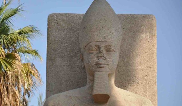 Mısır'da 2. Ramses'in 6 Tonluk Heykeli Bulundu