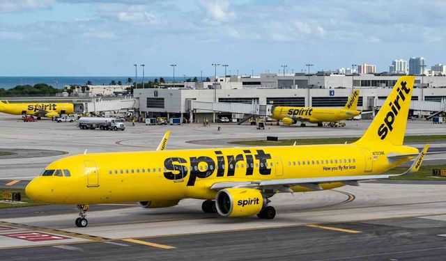 ABD'de Spirit Airlines İflas Ederek Kapandı