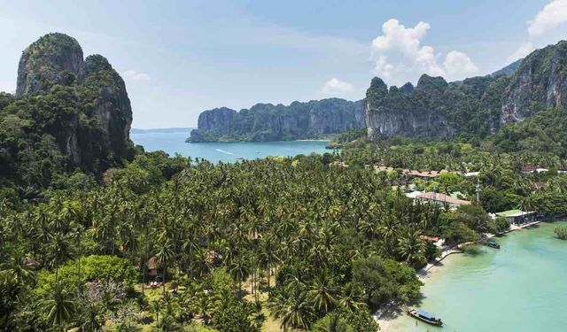 Tayland Vizesiz Ülkeye Girişlerde Süreyi 30 Gün Altına Çekti