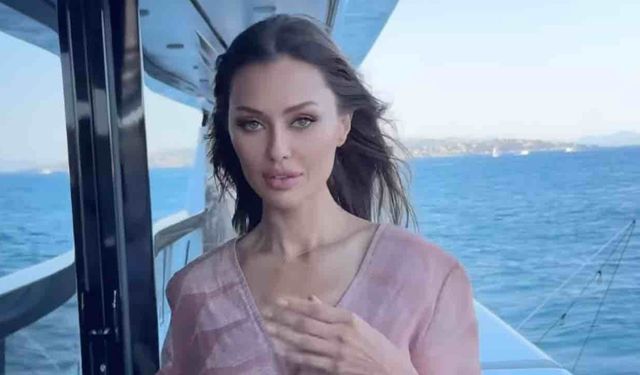 Fenomen Rus Putin'e Seslendi 'Halka Kulak Ver İhtilal Yolda'
