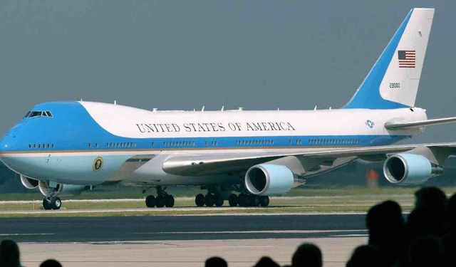 Katar'ın Trump'a Hediyesi Boeing 747 ABD'ye Teslim Edildi