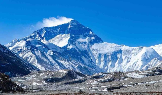 Bir Dağcının Naaşı 30 Yıl Sonra Himalayalar'dan İndiriliyor