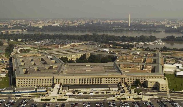 Amerika'da Pentagon Basın Ofisini Basına Yasakladı