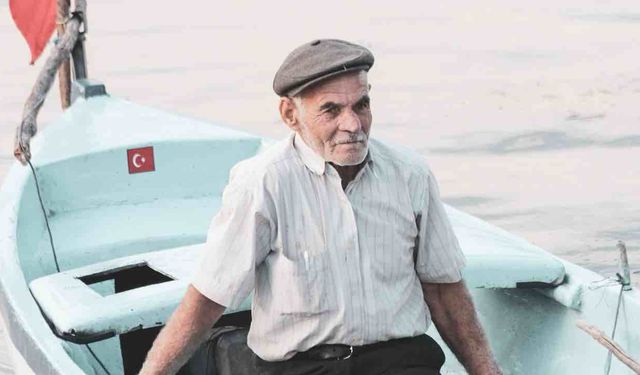 Araştırma Kırlaşmış Saçlar Kansere Karşı Fren
