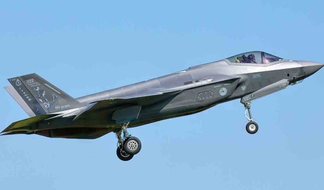F-35 Pilotlarının Kaskı '500 Bin Dolar'a Mal Oluyor