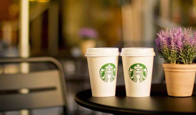 Güney Kore'de Starbucks Skandalı Reklamla 2 Bin Kafe Kapandı