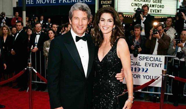 Cindy Crawford İle Richard Gere'in Çocukları Aynı Yolda