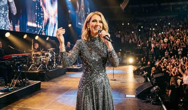 Celine Dion'un Louis Vuitton Kostümü 420 Saatte Hazırlandı