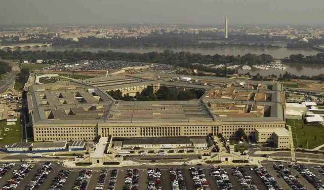 ABD'de Pentagon'da Köstebek Avı Başladı