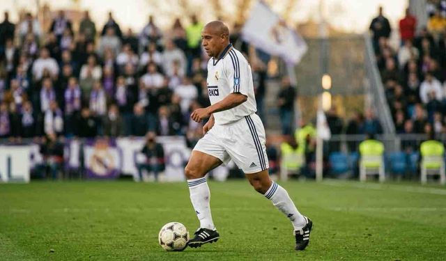 Roberto Carlos Futboldan Kazandığımın Yüzde 99'unu Kaybettim