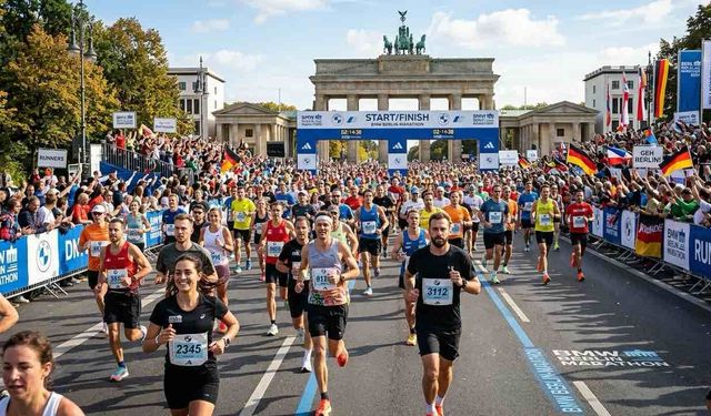Bisiklet Arkasında Yarışıp Berlin Maratonunu Kazandı