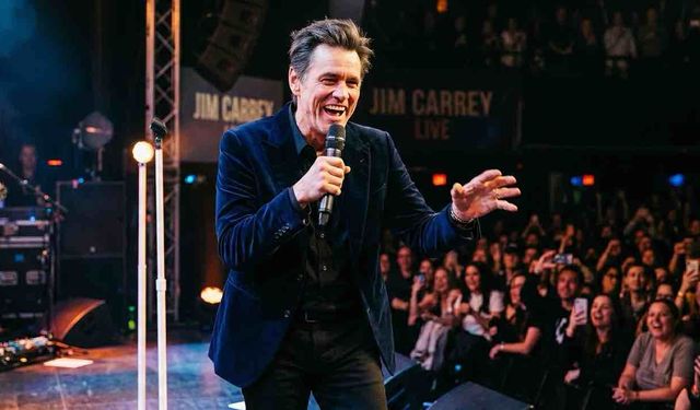 Jim Carrey Sessiz Sedasız 3. Kez Evlendi
