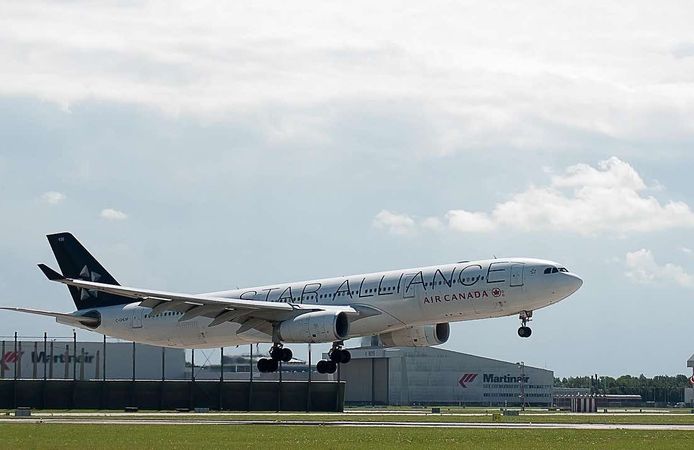 Kanada Havayolları'nın Patronu Dil Bilmediği İçin Ayrıldı