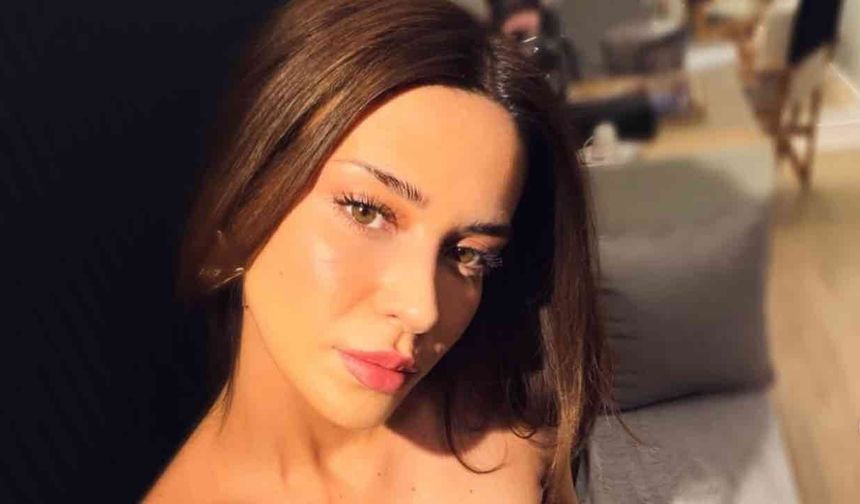 Yeraltı 7. Bölüm Ceylan'ın Bordo Kombini Ne Marka?