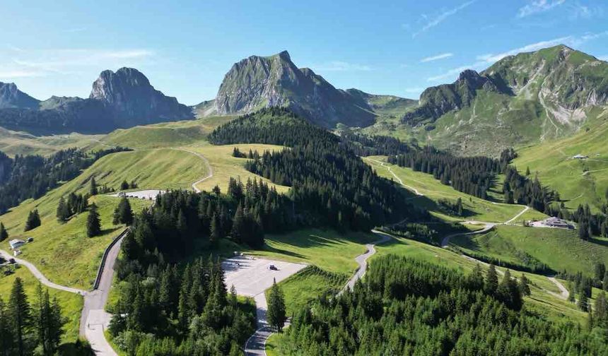 Dünyanın En Zengin Köyü İsviçre'deki Gstaad
