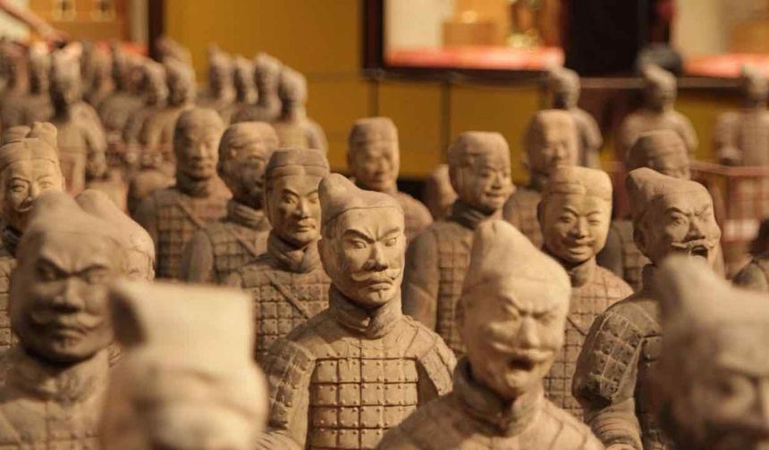 Çin'in İlk İmparatoru Mezarını Korumak İçin Tuzakladı