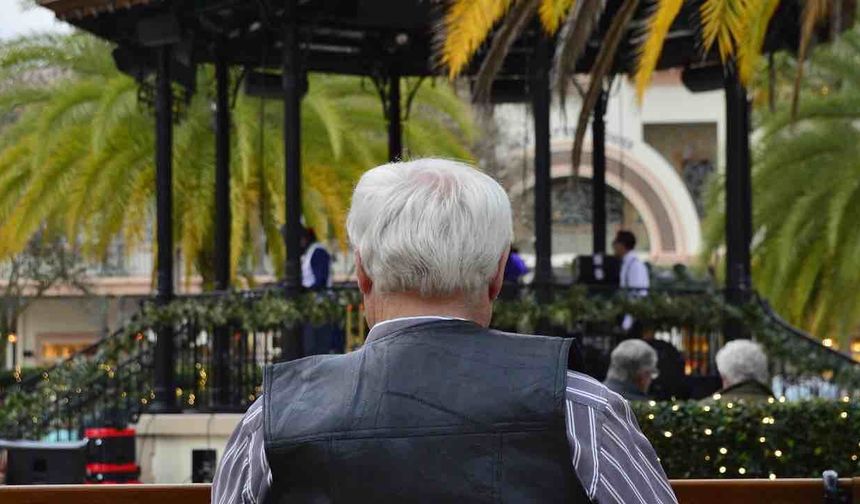 Yeni İddia Alzheimer Hastalığı Ağızda Başlıyor