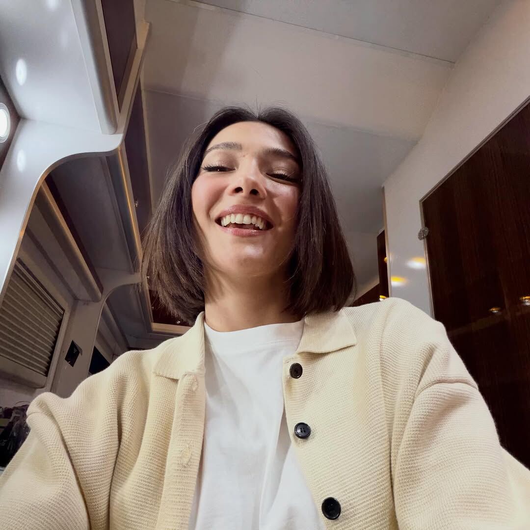 aybuke pusat saclarini kestirdi yeni imaji