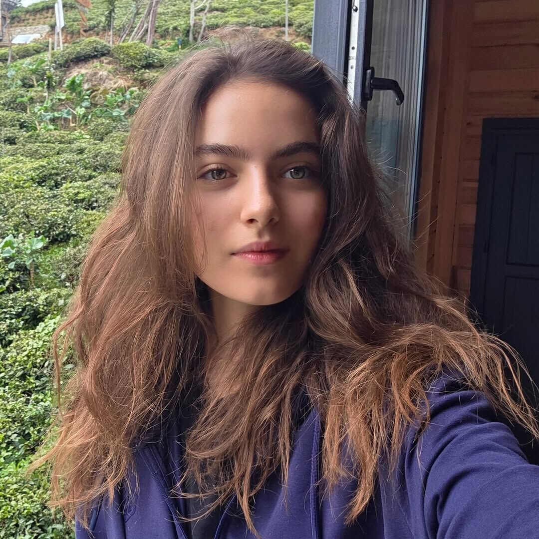 ava yaman in makyajsiz ve filtresiz paylasimi begeni topladi