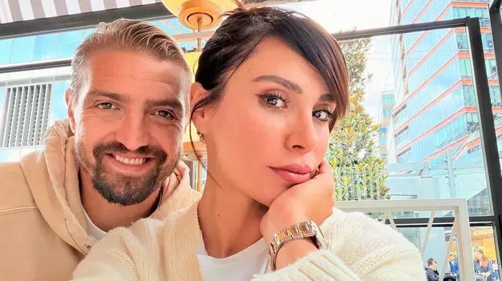 caner erkin ve sukran ovali dan ask dolu paylasim