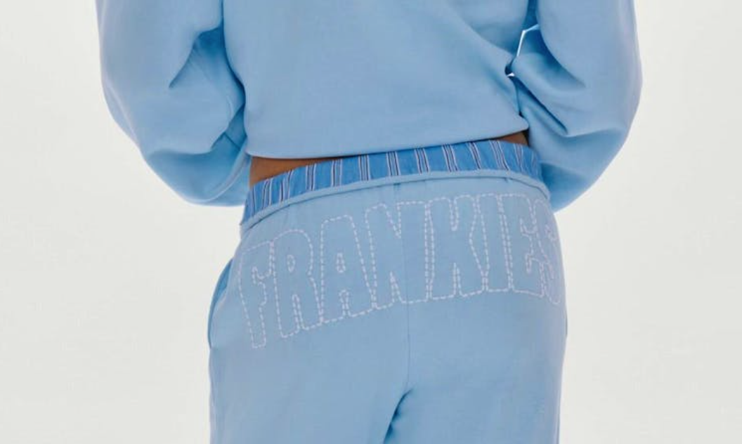 2000 lerin jogging esofman modasi geri dondu