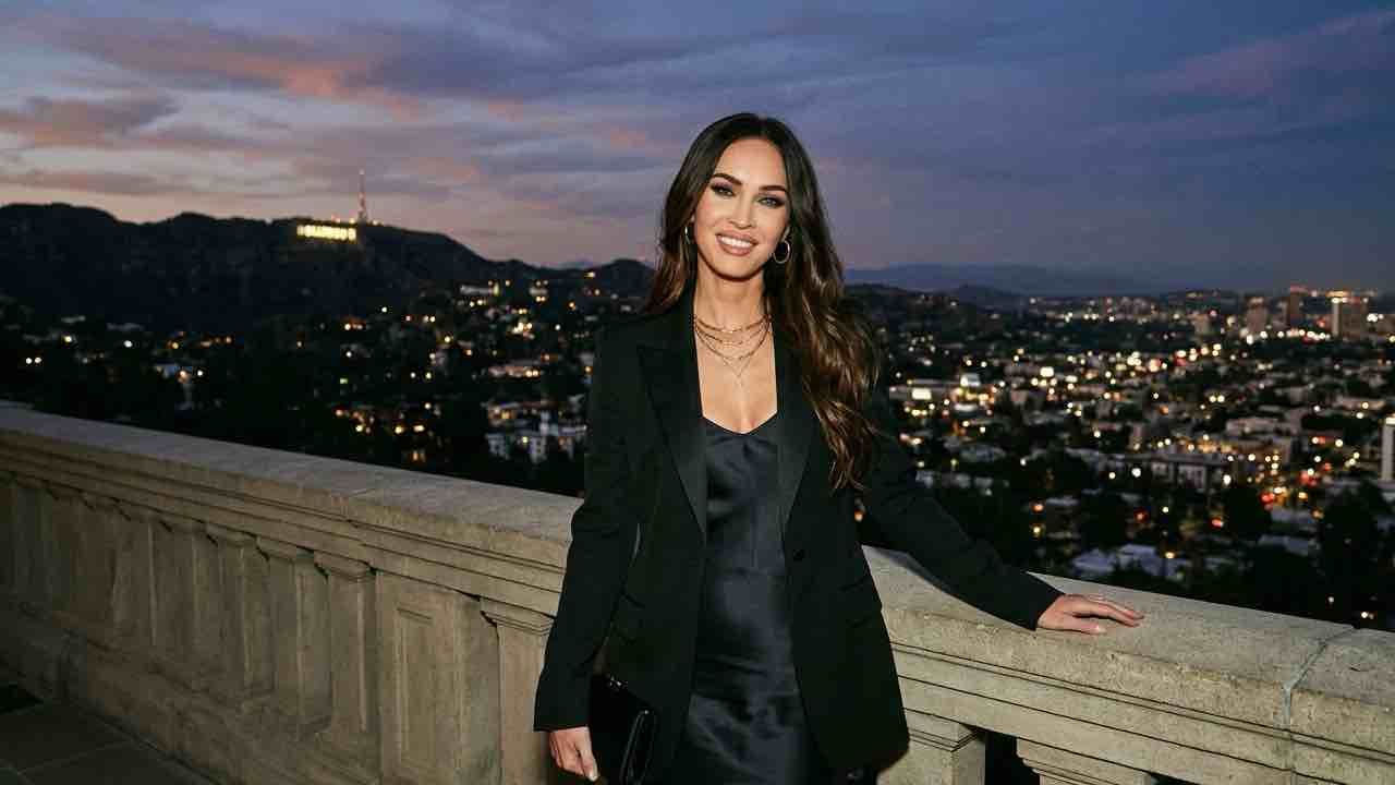 Megan Fox Yetişkinler İçin Kurduğu Site İle Gündem Oldu